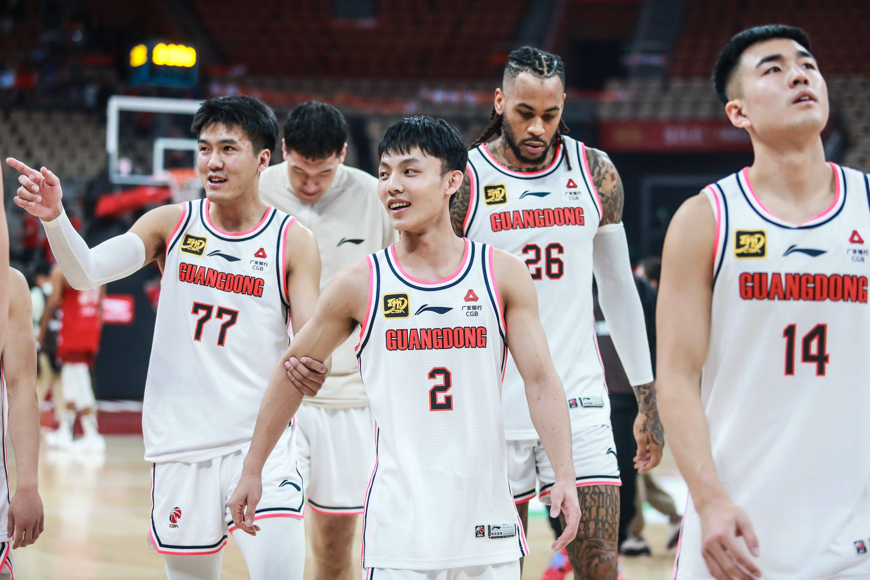 九游-赛地聚焦——CBA季后赛冲刺阶段热度飙升，广厦男篮造点机会，底气十足，心理建设被强调的简单介绍-九游
